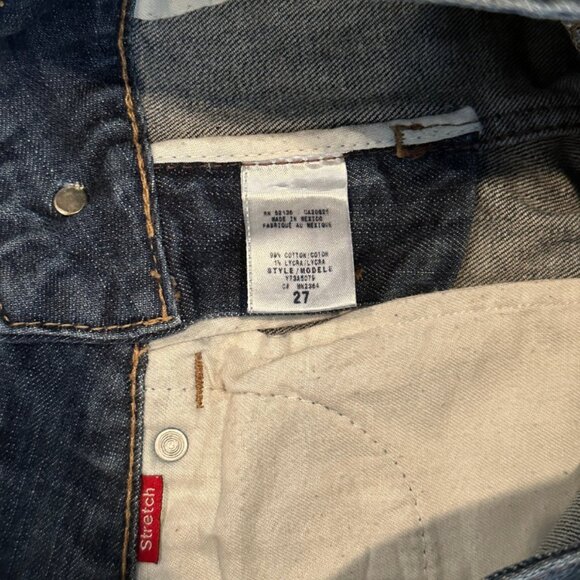 Vintage Y2K Guess Women's Blue Denim Jean Shorts - Size 27 - Picture 5 of 5